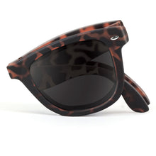 Load image into Gallery viewer, Jetsetter Foldable Sunglasses