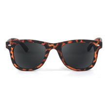 Load image into Gallery viewer, Jetsetter Foldable Sunglasses