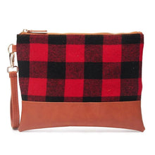Load image into Gallery viewer, Buffalo Plaid Clutch Durable and Lightweight Wristlet
