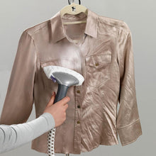 Load image into Gallery viewer, Shark Professional Fabric Garment Clothes Steamer